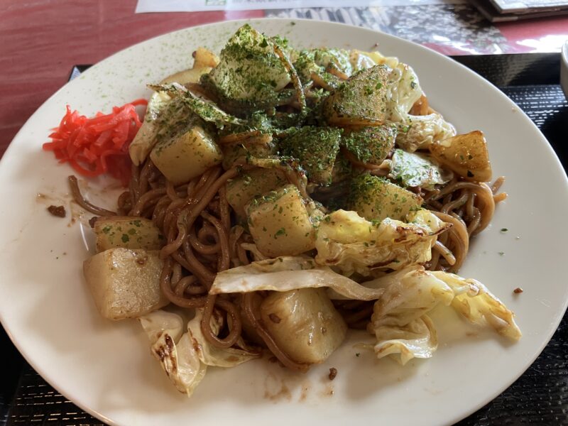 栃木市の名物じゃがいも入り焼きそばを「小江戸そば 好古壱番館」で食す（ご当地麺類を食べる旅：9）