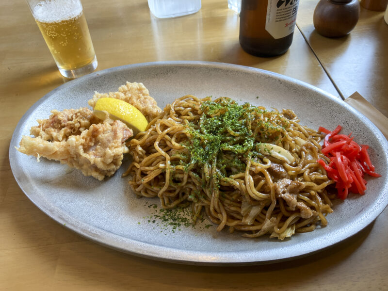 群馬県太田市「もみの木」の“から揚げ焼きそば”を堪能（ご当地麺類を食べる旅：13）